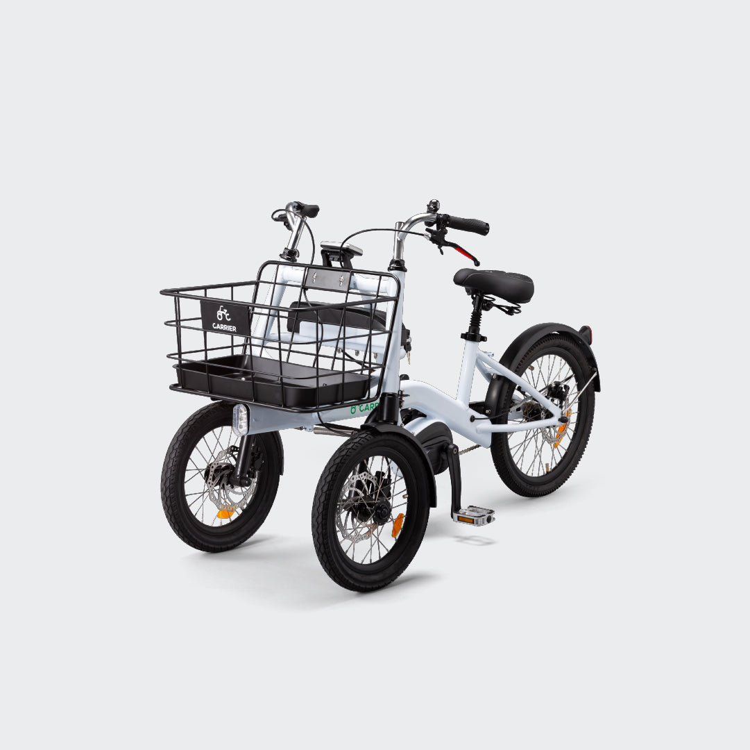 CARRIER（ホワイト）欠品中　７月上旬入荷予定